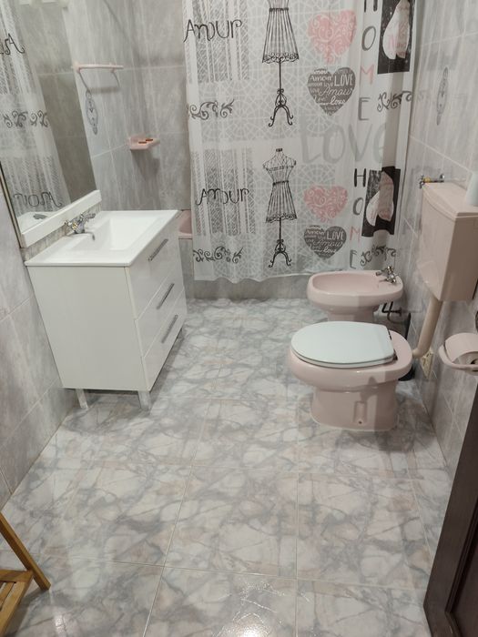 Quarto  em Benavente
