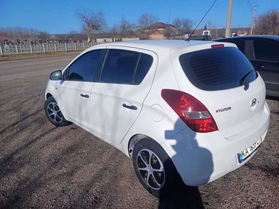 Продам Hyundai i20