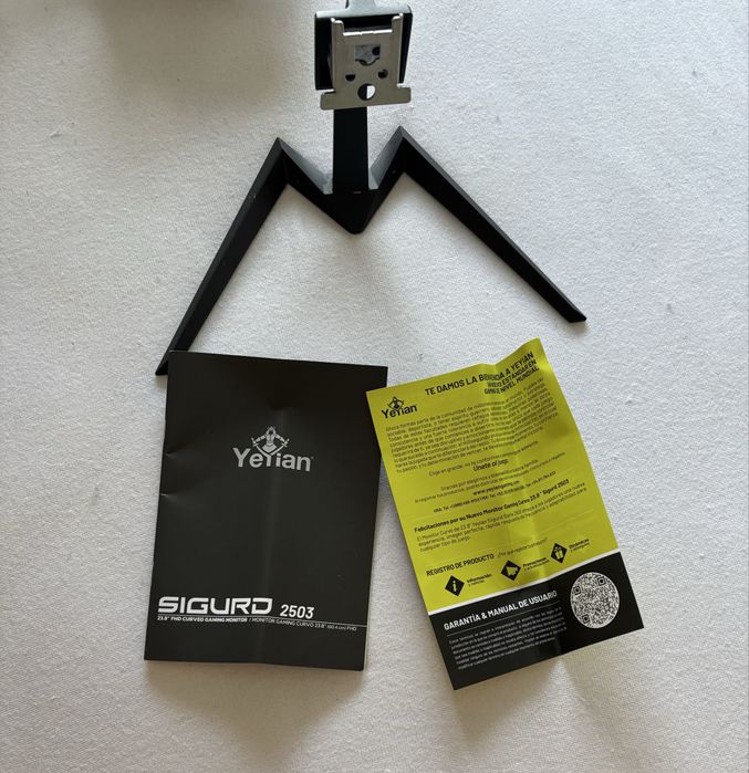 Monitor Yeyian SIGURD 2503