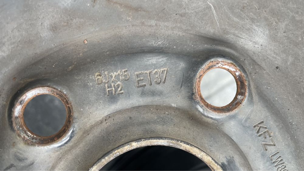 Felgi stalowe R15’ stan dobry