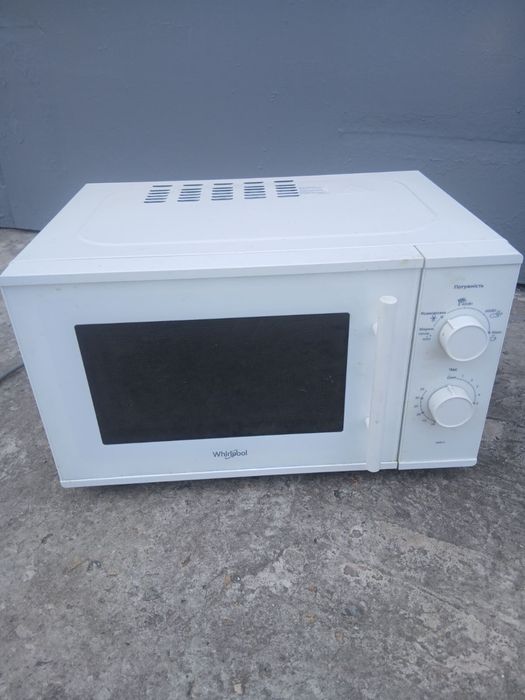 Микроволновая печь whirlpool