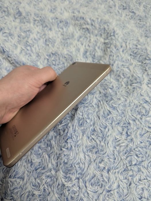 Планшет HUAWEI MediaPad X2