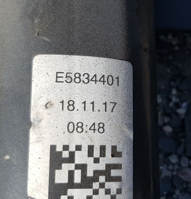Mc Pherson Strut  Mercedes Sprinter W907 A⁠9⁠0⁠7⁠320⁠6⁠1⁠0