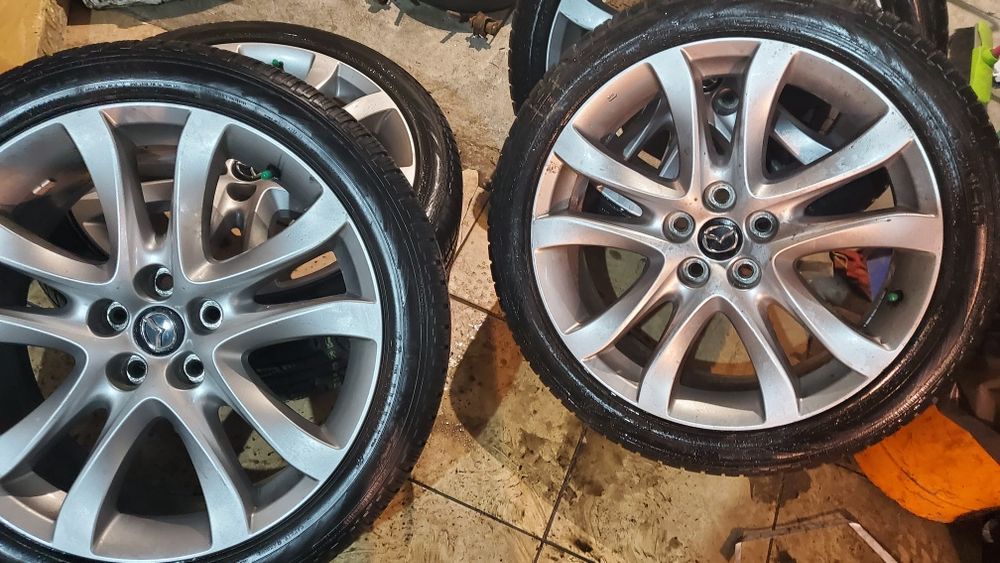 Mazda 6 Kola 19. opony zimowe Nokian 8mm