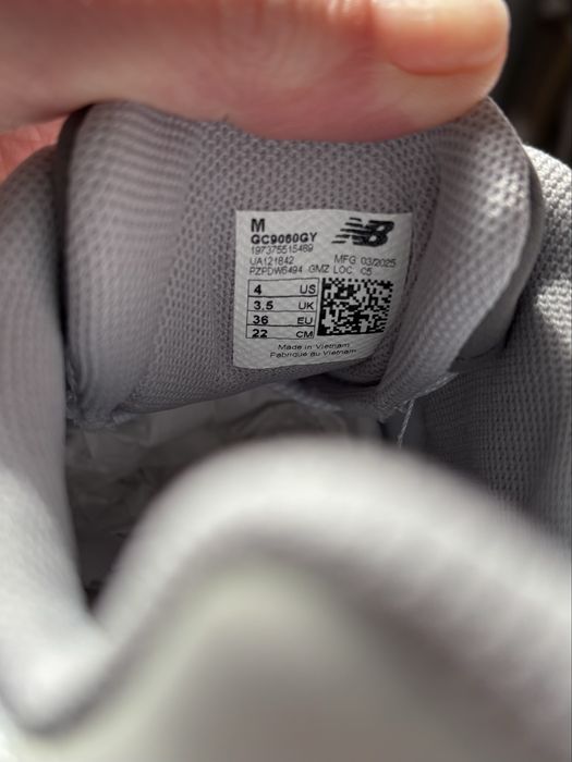 Кросівки New Balance 9060, оригінал, US 4 36 розмір