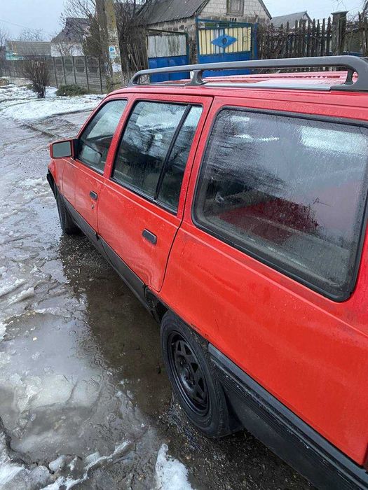 Opel Kadett универсал