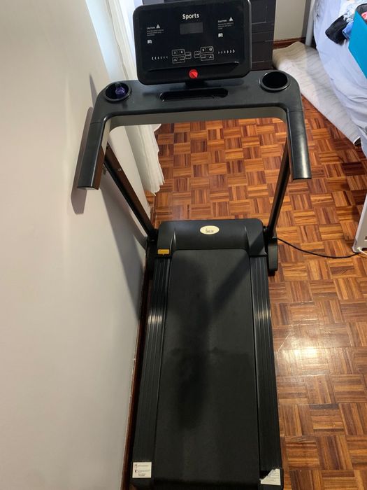 Urgente!! Passadeira Elétrica Dobrável HOMCOM Preta