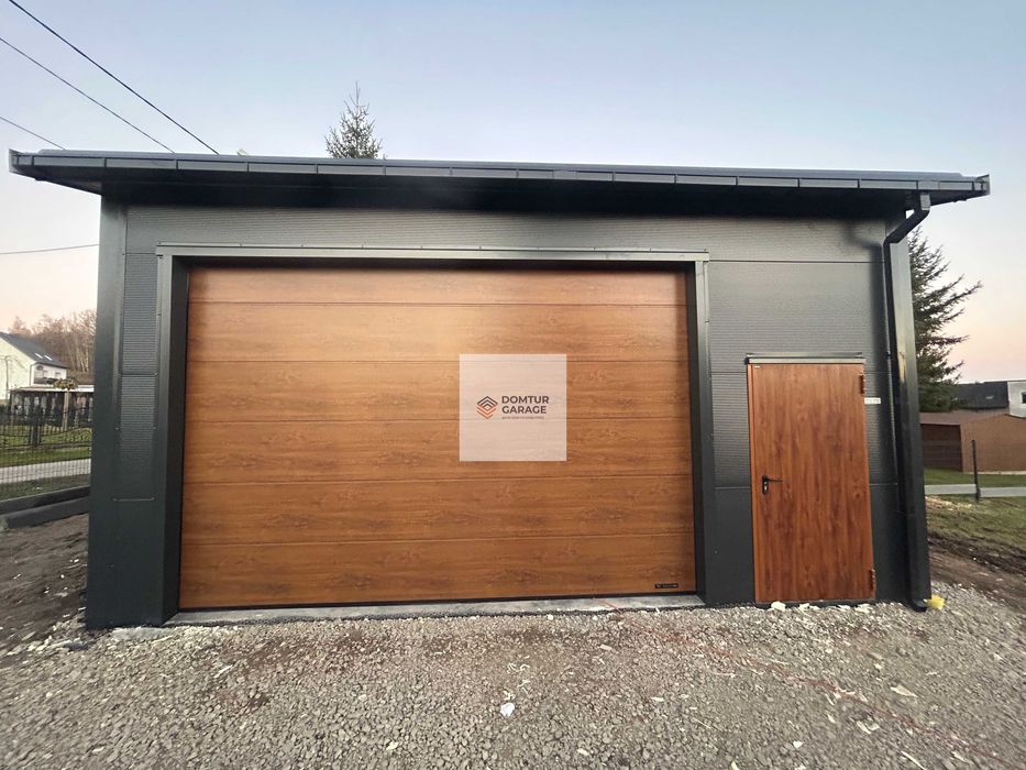 domek garaż budynek ocieplany hala z płyt warstwowych