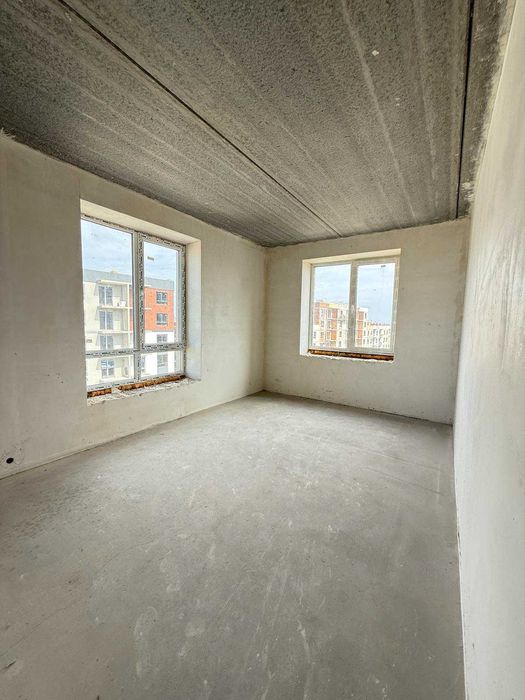 1к Квартира в Готовому Будинку