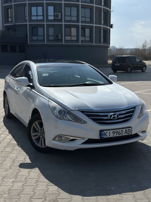 Hyundai Sonata YF LPI 2013