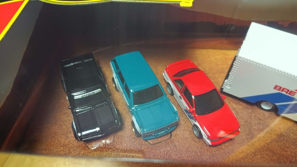 Hot Wheels Premium Nissan / Datsun / Хот Вілс Преміум Діорама