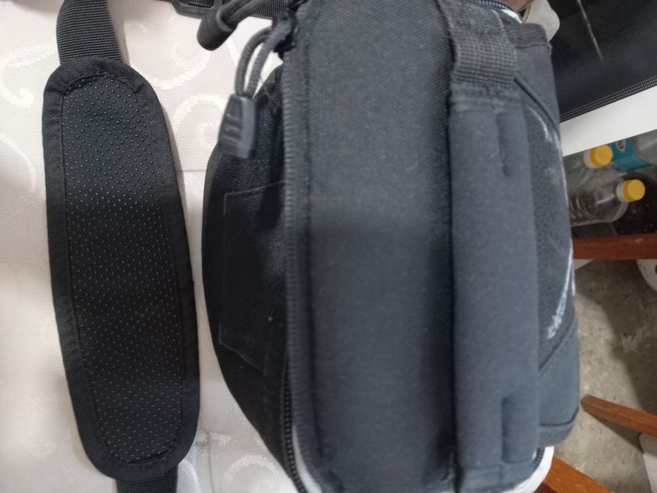 Сумка Lowepro            .