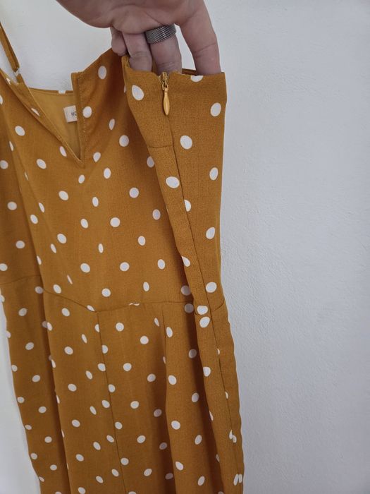 Hondy Punch miodowy w groszki kombinezon rozmiar XS