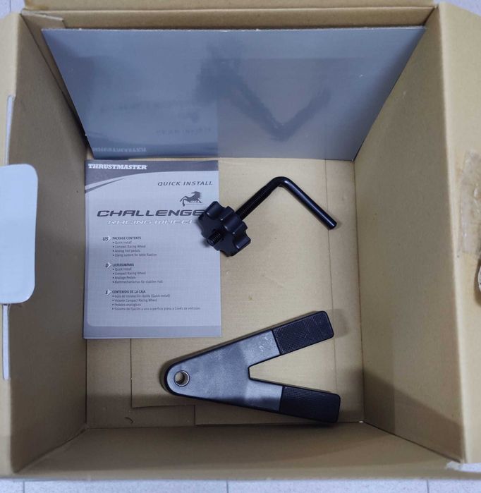 Volante Thrustmaster PS2