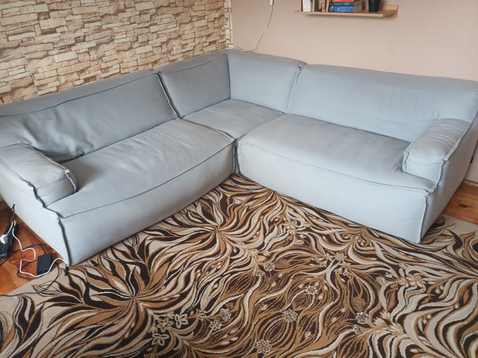 Narożnik firmy Adriana