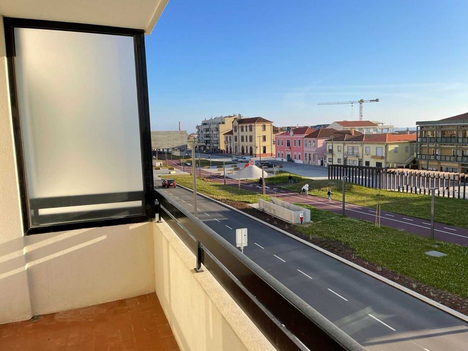 Apartamento T3 mobilado em Espinho