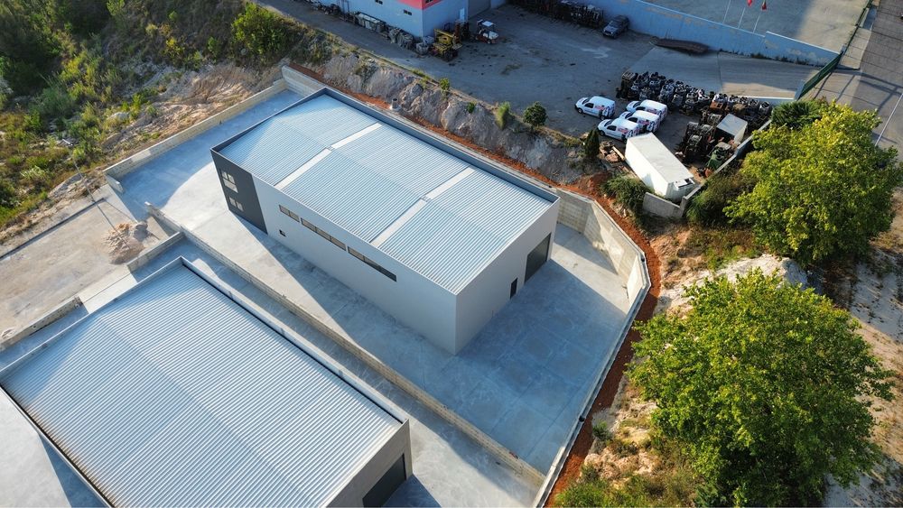 Armazem novo para arrendamento - Torres Vedras