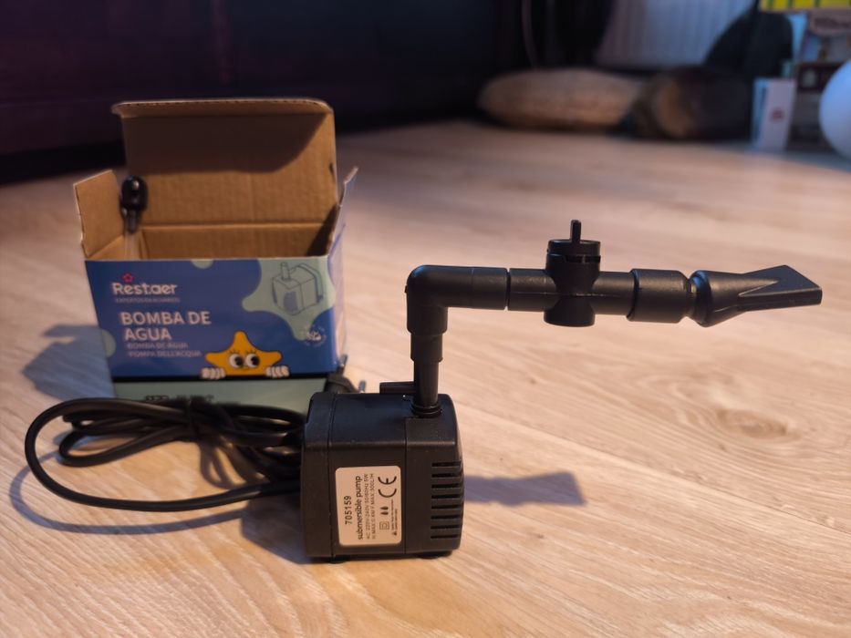 Pompka akwariowa z regulacją strumienia 5w Risesun