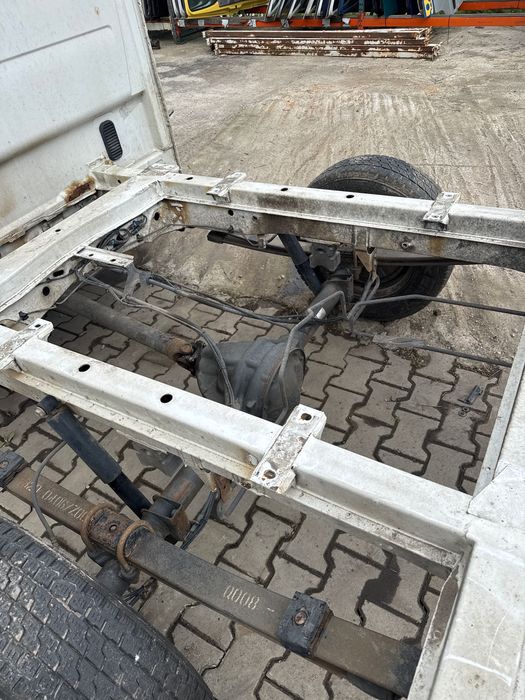 Mercedes sprinter 906 907  Crafter most 46:11 duża głowa
