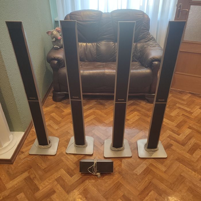 Продам колонки  Panasonic и LG в идеальном состоянии в разной комплектации. Есть проигрыватель LG и Pioneer