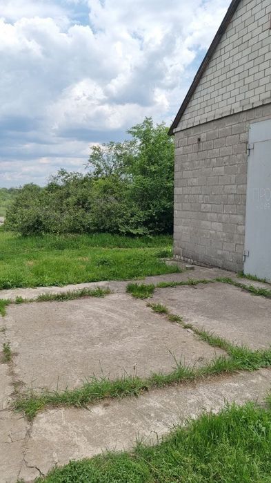 Продам ділянку з забудовою