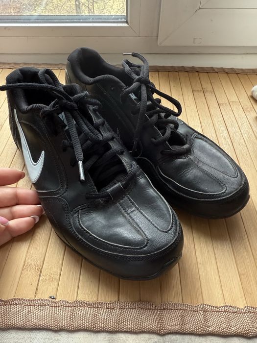 Кросоовки Nike Musique VII