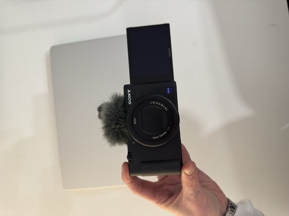 Kamera Sony ZV-1 aparat do vlogów