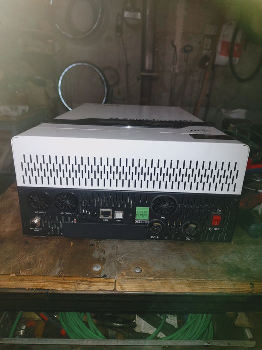 Інвертор гібридний 5,2kw, 48V. для безперебійного живлення