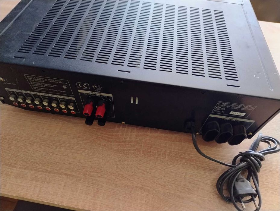 Усилитель "Sony" - 70Вт