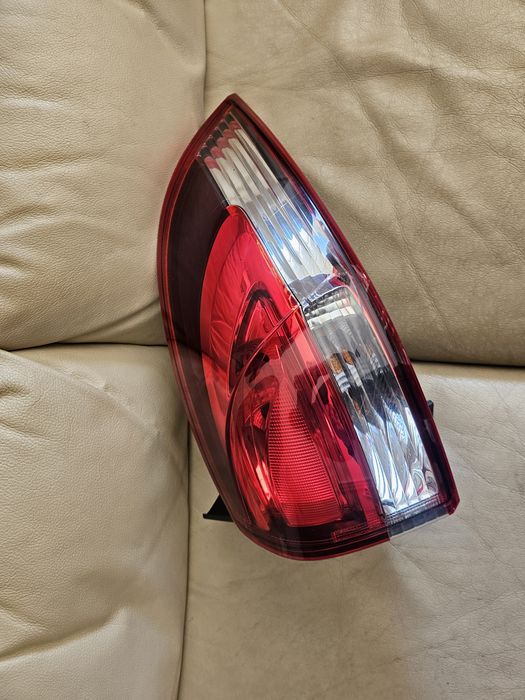 Renault clio 4 sw farolim dir