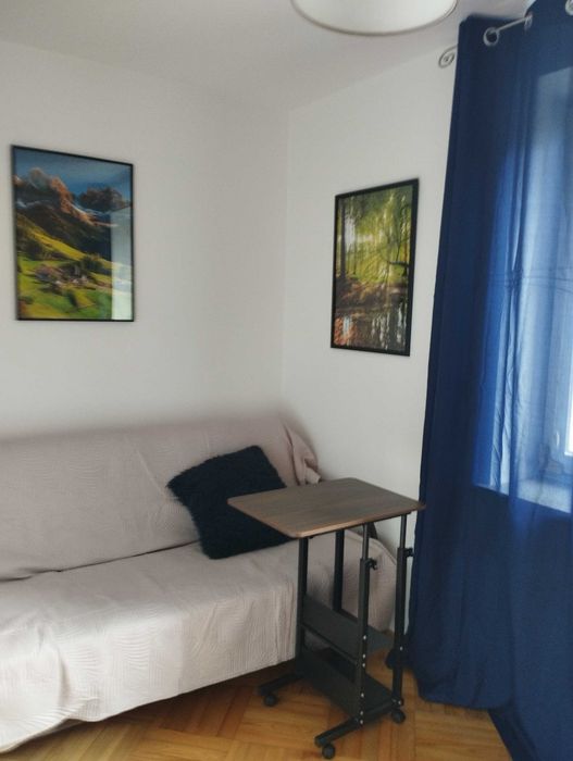 mieszkanie do wynajęcia 56 m. blisko AWF dla 3 studentek lub studentów po 500 zł od osoby.