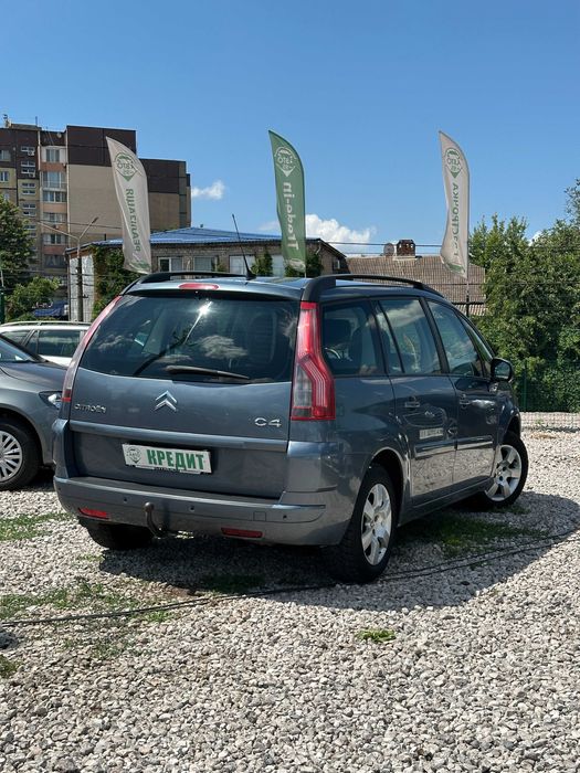 Продам  Citroen C4 Picasso 2010 рік можлива розстрочка,кредит,обмін!