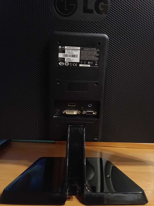 Монітор 23" LG Electronics IPS234V-PN