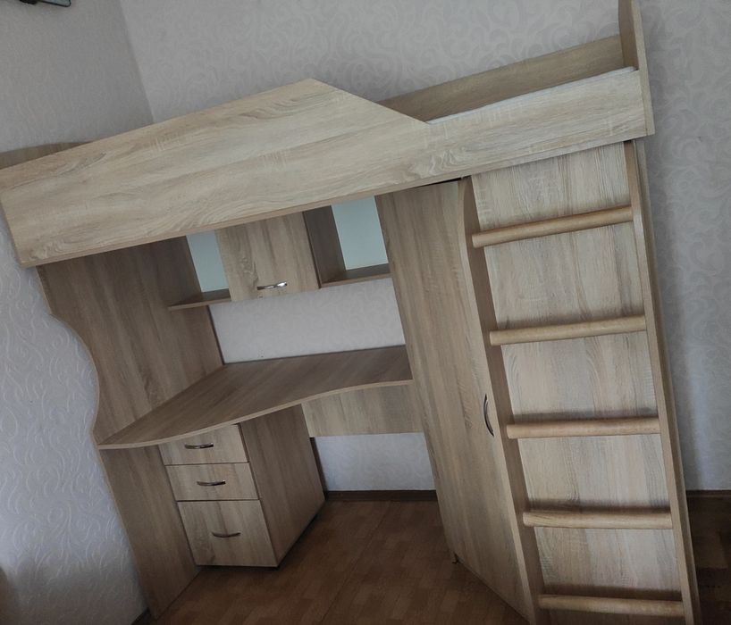 Кровать-чердак , ліжко-горище