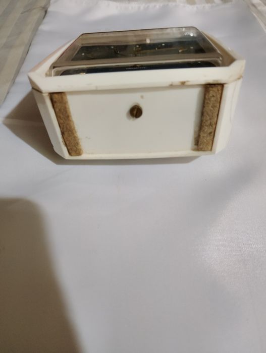 Diehl Cavalier Alarm Clock435807746974689283
