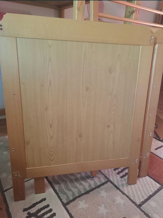 Używane łóżeczko IKEA LEKSVIK z materacem