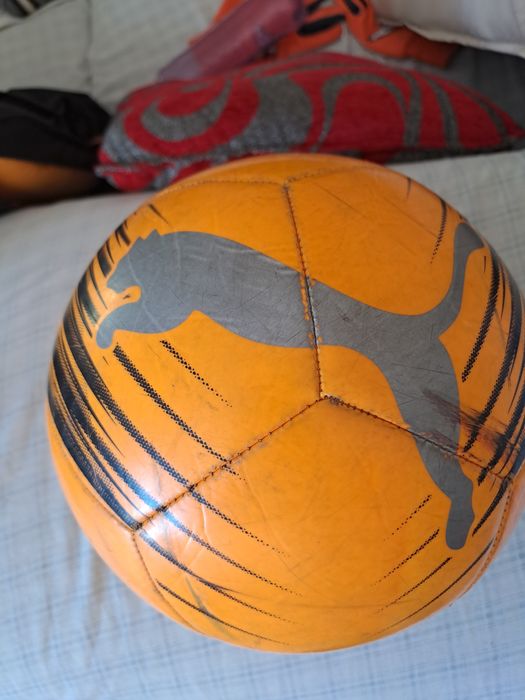 Bola de futebol Puma Attacanto Graphic