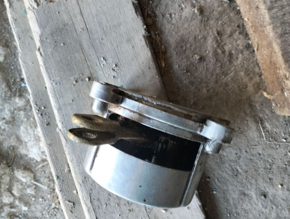 Електромотор з редуктором