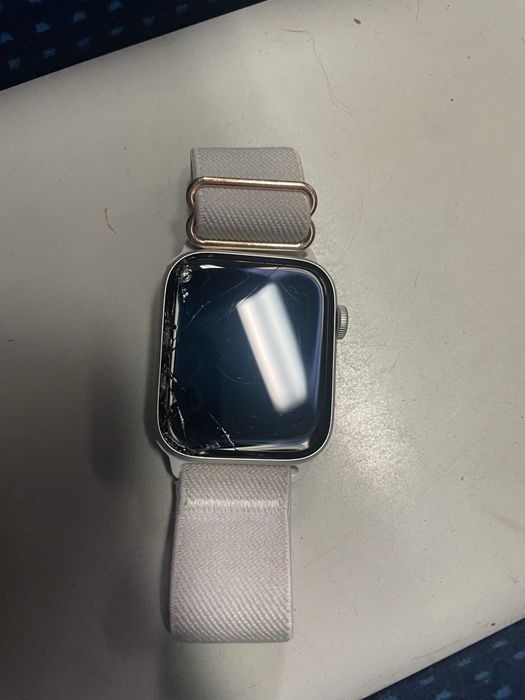 Apple watch iphone