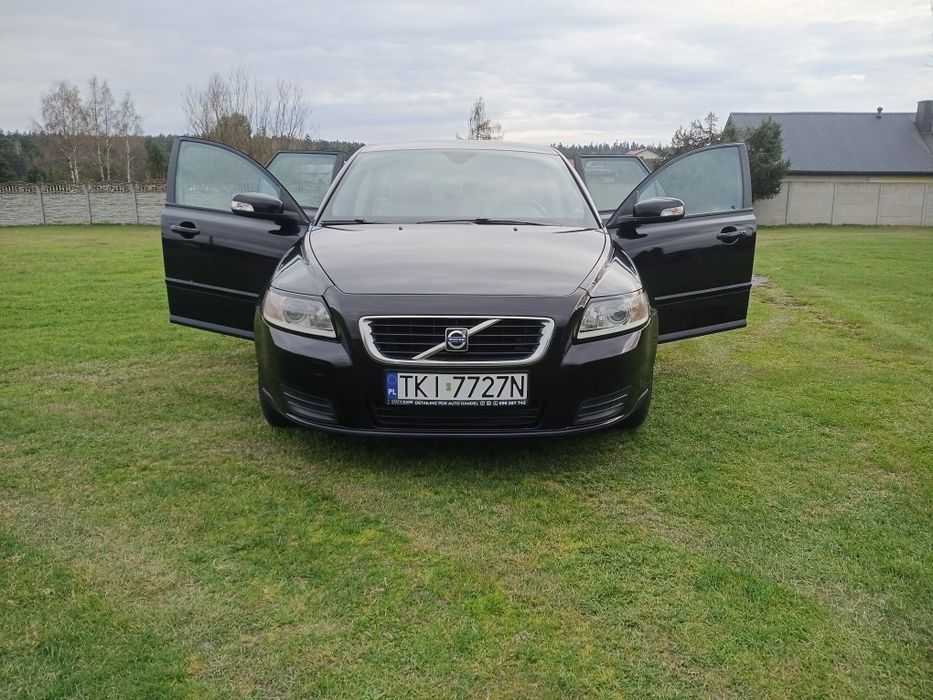 Volvo V50
