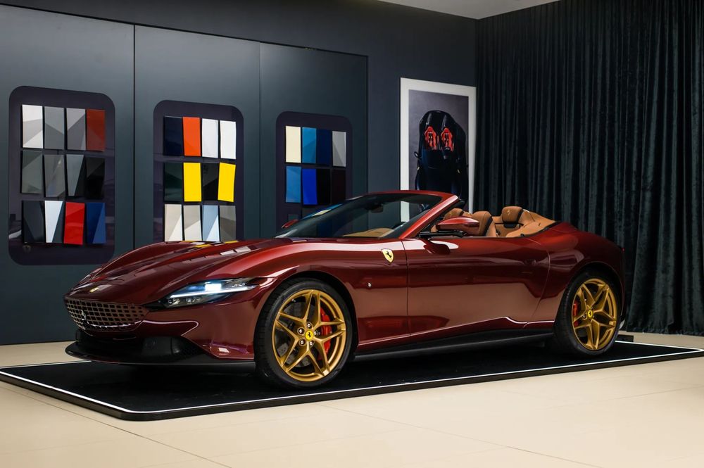 Ferrari Roma Spider
