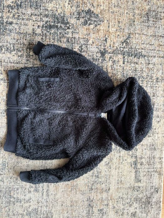 Bluza z kapturem czarna rozmiar 116cm