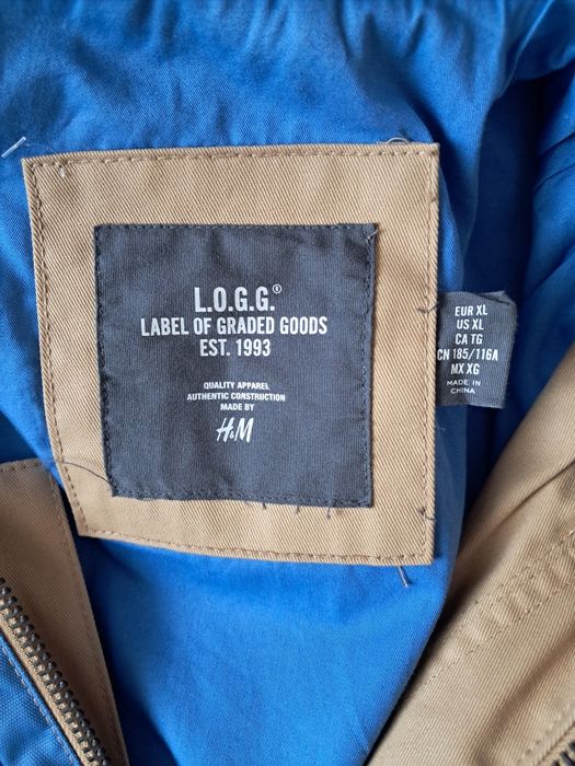 Класна курточка в ідеальному стані