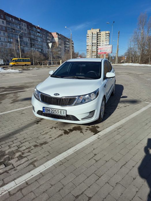 Продам кіа ріо 2013р