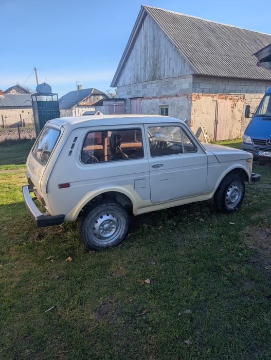 Продам Нива ваз 2121