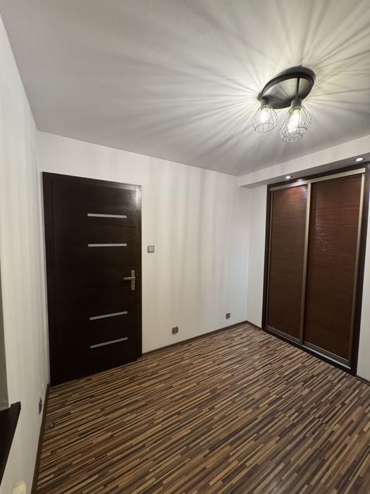 Apartament dwupoziomowy z balkonem i miejscem w hali garażowej