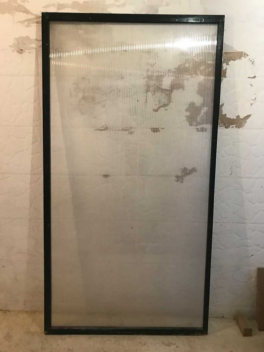 Placa policarbonato 8mm com moldura em madeira