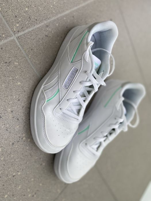 Reebok court advance vegan IF5339