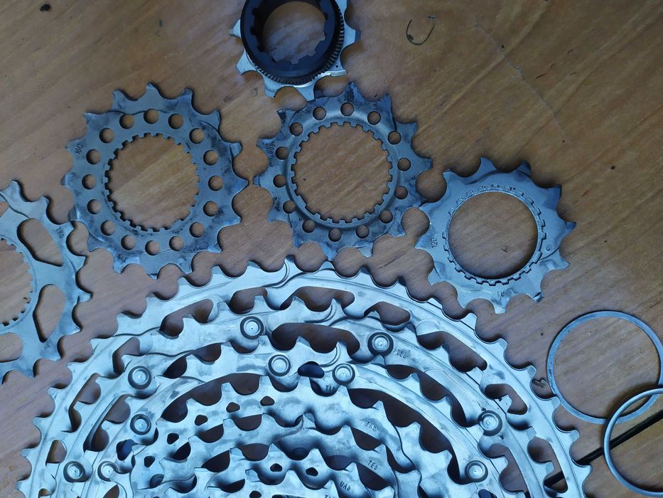 SHIMANO DEORE kaseta CS M6100-12Speed 10-51t Polecam