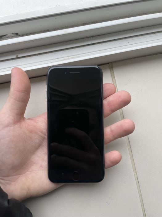 Iphone se 2 (2020)
